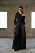 Noir Élan Organic Wide-Leg Palazzo